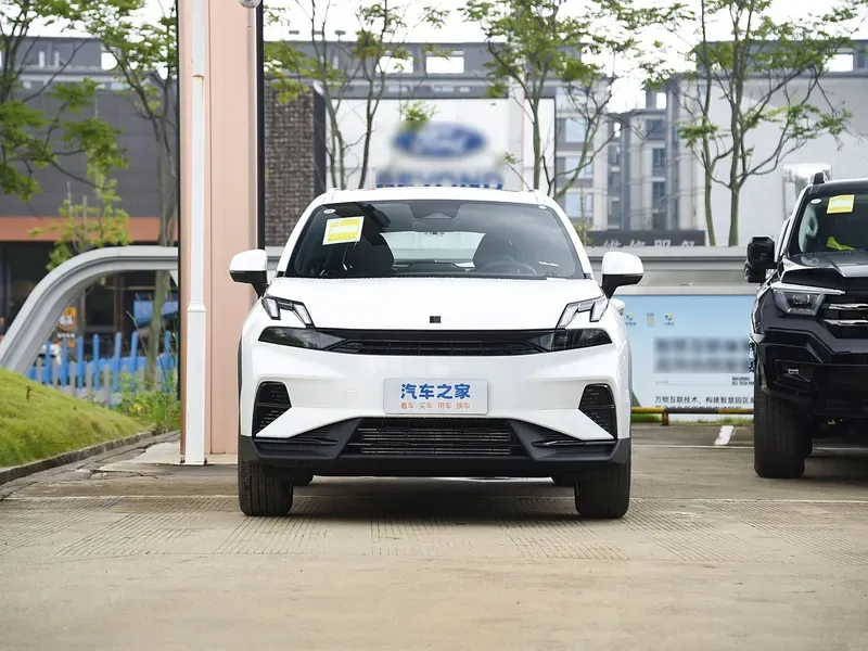 imgi_23_Lynk-Co-Lynk-06-2025-Renew-1-5t-PRO Lynk 06 2026 Renew 1.5t PRO – In Stock in China | EVOVED - Image 1