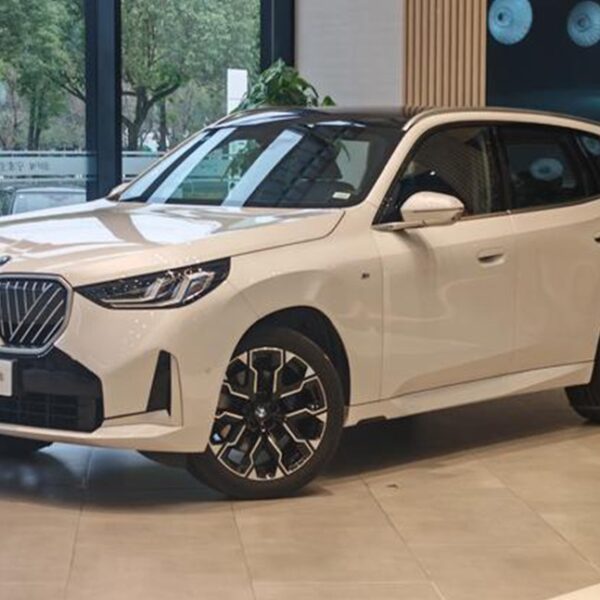 BMW X3 2026 xDrive30L Luxury M Sport Package – In Stock in China | EVOVED