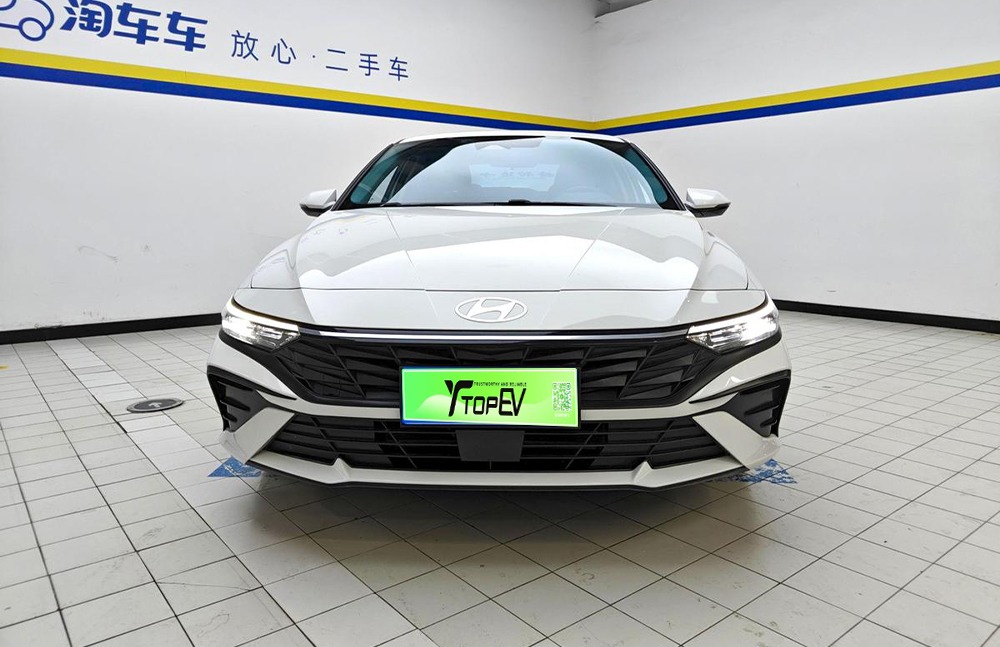 imgi_4_Hyundai Elantra 2 2026 Hyundai Elantra 1.5L CVT LUX Premium Edition – Factory Price From China | EVOVED - Image 1