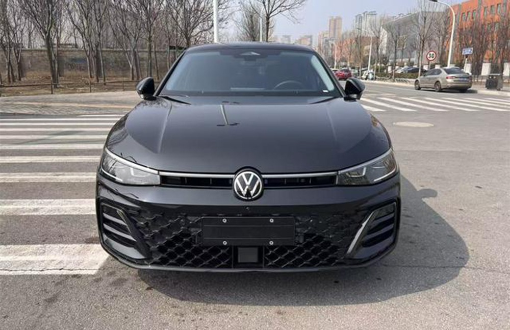 imgi_4_Volkswagen Passat 2 2026 Volkswagen Passat Pro 380TSI Dragon Edition – Factory Price From China | EVOVED - Image 1