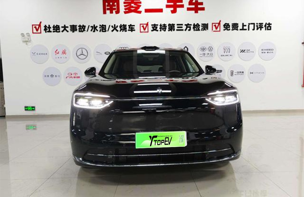 imgi_4_aito m7 2 Aito M7 2026 Model Year, Extended-Range Ultra, 5-Seater, AWD – Factory Price From China | EVOVED - Image 1