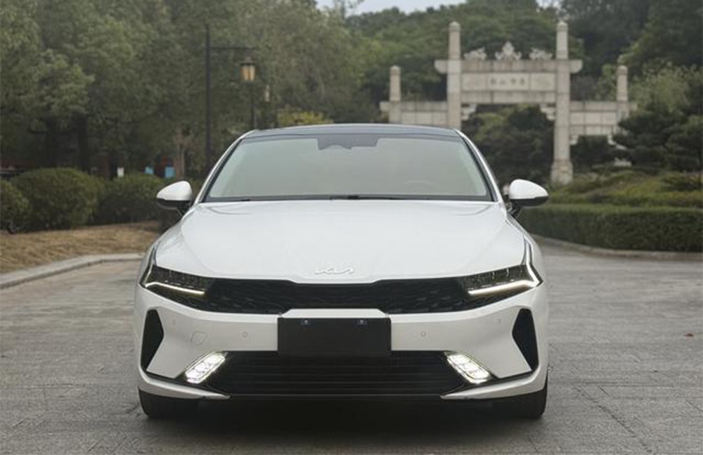 imgi_4_kia k5 2 Kia K5 2026 270T CVVD – China Export Vehicle | EVOVED - Image 1