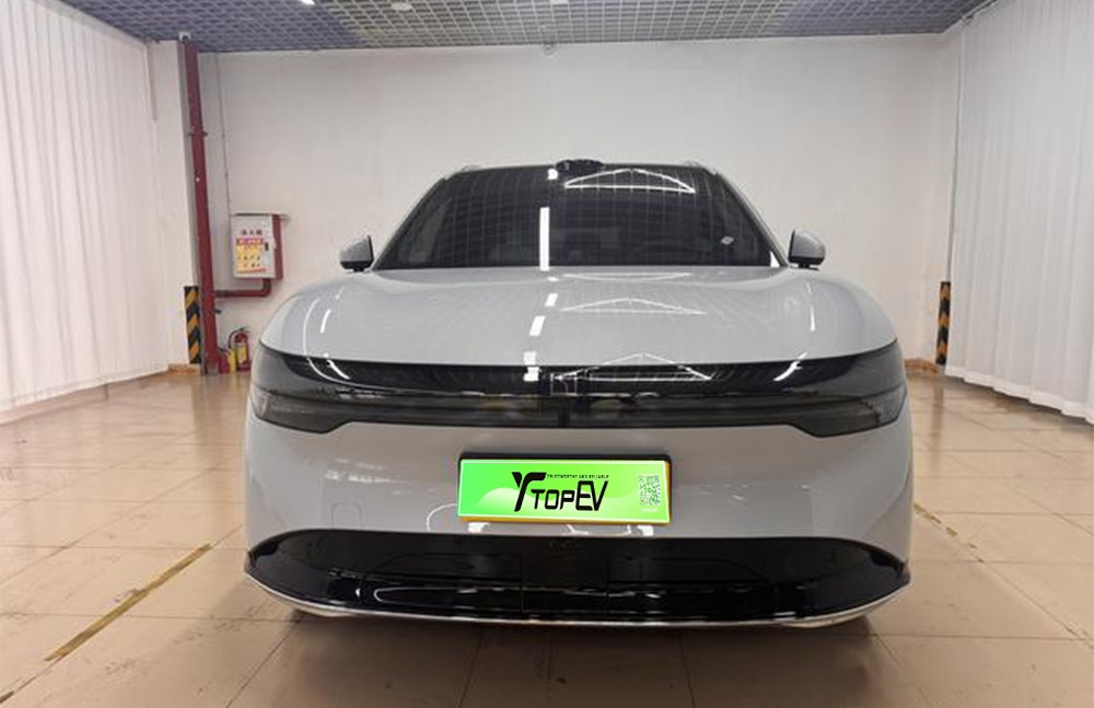 imgi_4_zeekr 7x 2 ZEEKR 7X 2026 Model, 100kWh Long-Range Rear-Wheel Drive Intelligent Driving Version. – Factory Price From China | EVOVED - Image 1