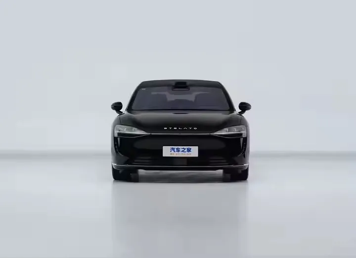 imgi_79_2025-Luxury-Chinese-Car-Hua-Wei-Stelato-S9-4WD-Pure-Electric- Stelato S9 EV All-Electric Premium EV Long Range Eco-Friendly Sedan – In Stock in China | EVOVED - Image 1