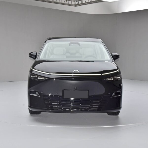 Xpeng X9 High-End Electric Business MPV Exceptional Performance Spacious Interior and Luxury – Ships Worldwide From China | EVOVED