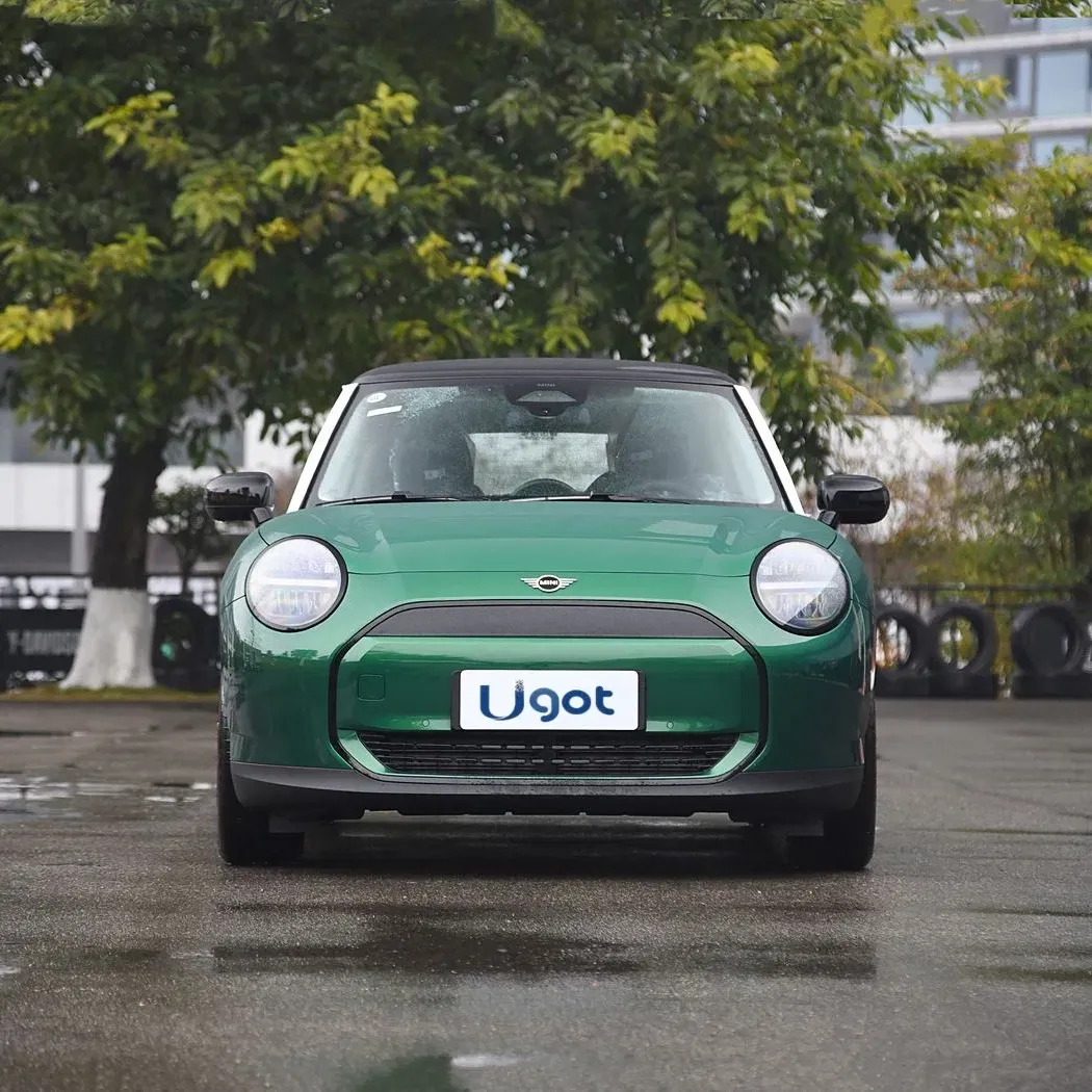 imgi_86_2025-Electric-Mini-Cooper-456km-Classic-Used-EV-Cheap-Price-Wholesale 2026 Electric Mini Cooper 456km Classic Car – In Stock in China | EVOVED - Image 1