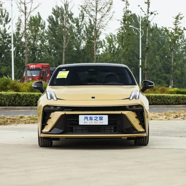 Lynk & Co 03 2026 03+2.0td Automatic Wind Driving Edition Gasoline Compact Car – In Stock in China | EVOVED