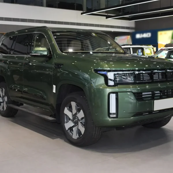Baic Bj60 Thunder 2026 4WD 5 Seats Intelligent Range Extended Electric Vehicle Awd Medium-Large SUV – In Stock in China | EVOVED