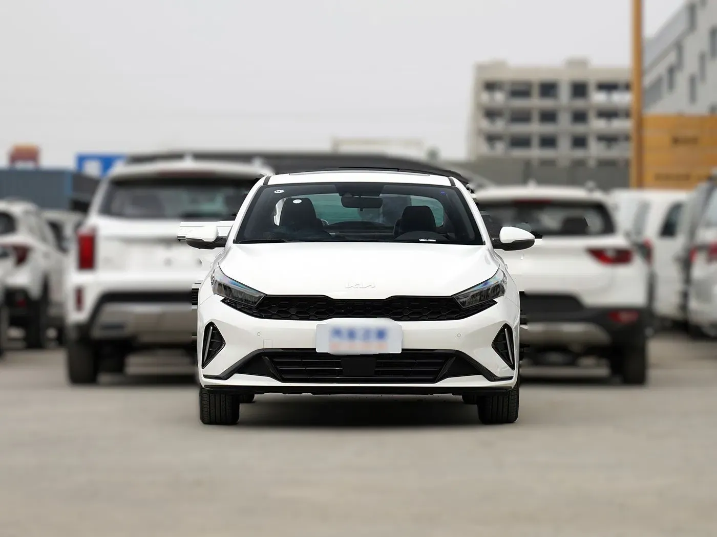 imgi_104_KIA-K3-2024-1-5L-CVT-Luxury-Smart-Gas-Powered-Vehicle-for-Road-Trips KIA K3 – For Sale From China | EVOVED - Image 1