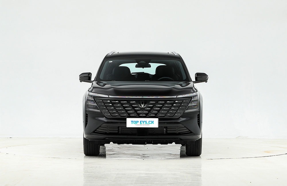 imgi_3_2_3(12) Changan CS75 Plus Ultra 2026 – Buy Direct From China | EVOVED - Image 1