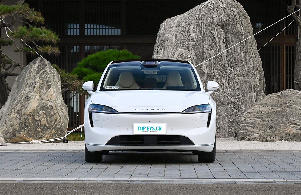 imgi_3_3_3(3) Luxeed R7 2026 electric SUV – Buy Direct From China | EVOVED - Image 1