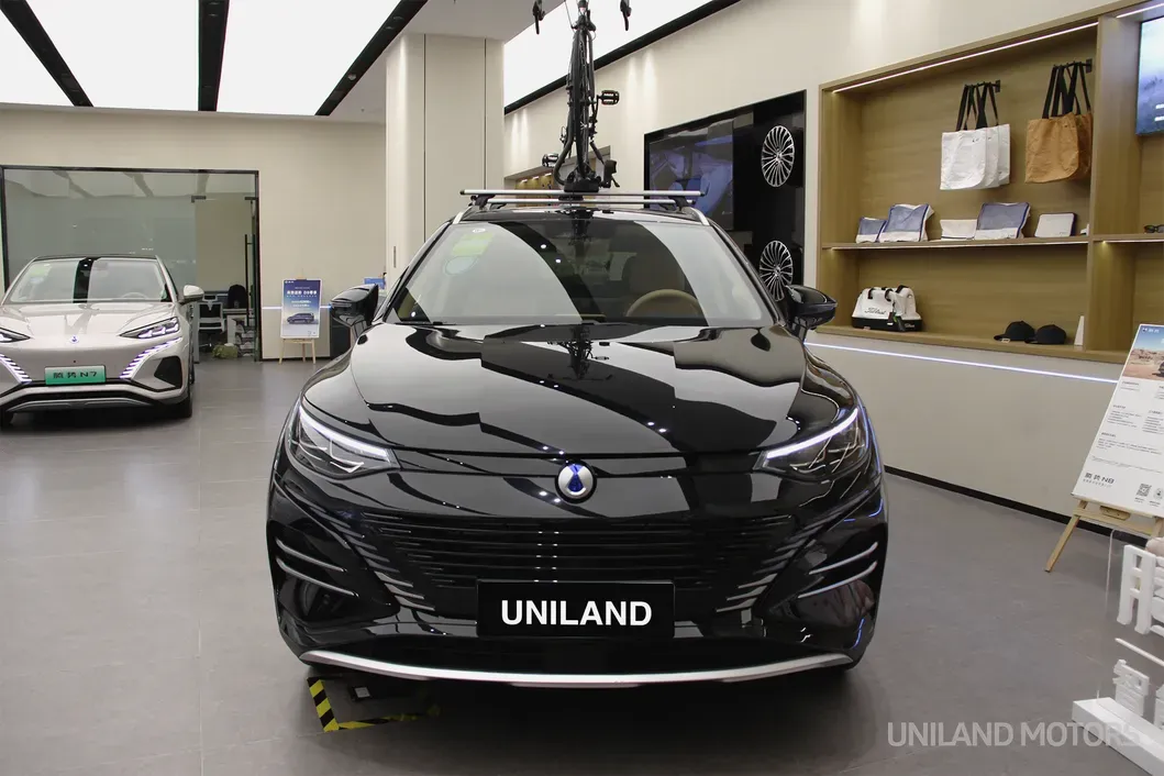 imgi_45_Denza-N8-Byd-Electric-Car-From-New-and-Used-Car-Exporter-Uniland-Motors Denza N8 Byd Electric Car – For Sale From China | EVOVED - Image 1